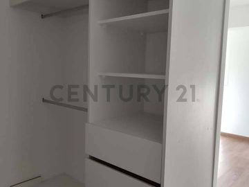 Impecable departamento en venta en Linsidro con opción de cochera + deposito
