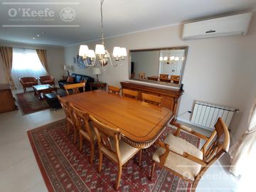 Casa en venta de 6 ambiente en Fincas de Iraola II con piscina climatizada