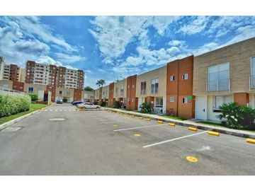 Maat vende Casa amoblada Condominio - Villeta 70M2 $ 360Millones