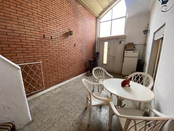 Departamento en Monte Castro