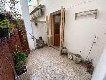 Departamento en Monte Castro