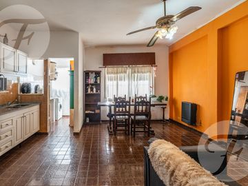 APTO CRÉDITO HIPOTECARIO - Departamento de 2 ambientes con cochera y luz natural – USD 46.000
