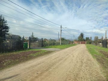 PARCELA PLANA EN CONDOMINIO CONSOLIDADO