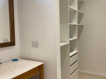 Casa en venta / alquiler, pileta. 3 dormitorios. Barrio Cerrado, Escobar
