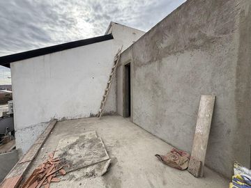 VENTA DE DUPLEX EN POZO, BARRIO CINCO SOLES PLOTTIER