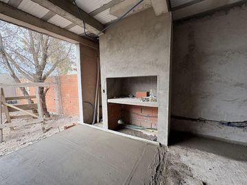 VENTA DE DUPLEX EN POZO, BARRIO CINCO SOLES PLOTTIER