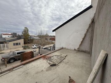VENTA DE DUPLEX EN POZO, BARRIO CINCO SOLES PLOTTIER
