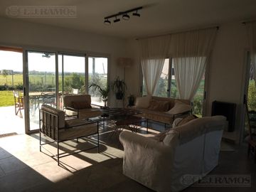 Oportunidad casa en A13 San Sebastián MB