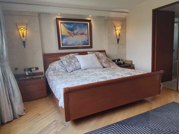 EXCELENTE DEPARTAMENTO A LA VENTA EN PRIVILEGE (V)