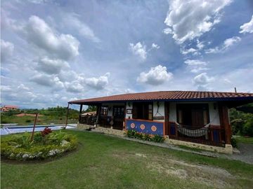 VENTA DE CASA FINCA MONTENEGRO QUINDIO