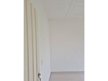 Se vende Casa de 3 plantas en Chapinero Sur, Palmira - Valle del cauca