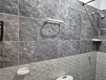 Se vende Casa de 3 plantas en Chapinero Sur, Palmira - Valle del cauca
