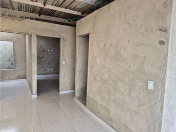 Se vende Casa de 3 plantas en Chapinero Sur, Palmira - Valle del cauca