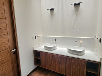 Casa en Venta en Club de Golf de Golf Altozano