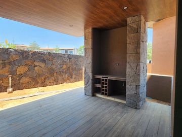 Casa en Venta en Club de Golf de Golf Altozano