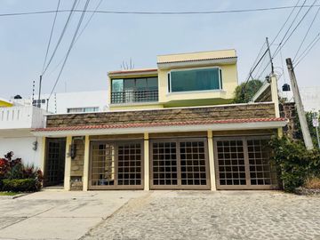 Venta Casa Fracc. en  Tzompantle, Cuernavaca Morelos