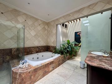 Residencia de lujo en venta con acceso al río