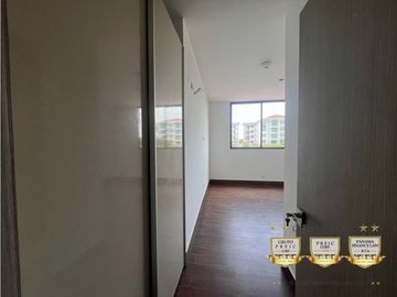 Venta de Apartamento Nuevo 167 mts2 en Costa Sur PH Costamare.