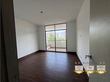 Venta de Apartamento Nuevo 167 mts2 en Costa Sur PH Costamare.