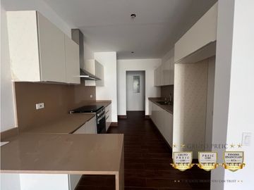 Venta de Apartamento Nuevo 167 mts2 en Costa Sur PH Costamare.