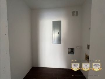 Venta de Apartamento Nuevo 167 mts2 en Costa Sur PH Costamare.