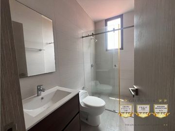 Venta de Apartamento Nuevo 167 mts2 en Costa Sur PH Costamare.