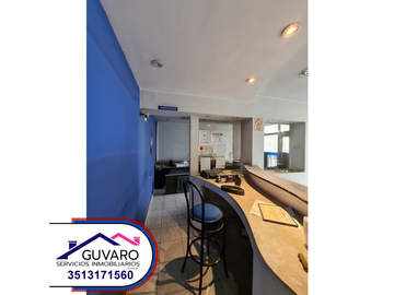 Se Vende Imponente Local en Alberdi de 2 Plantas
