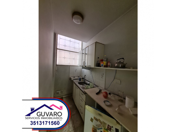 Se Vende Imponente Local en Alberdi de 2 Plantas