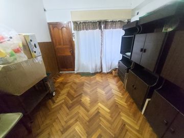 Departamento Tipo Casa en venta en Lanus Oeste
