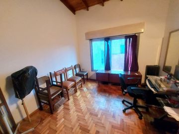 Departamento Tipo Casa en venta en Lanus Oeste