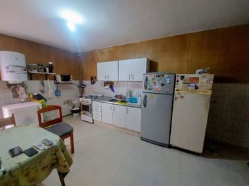 Departamento Tipo Casa en venta en Lanus Oeste