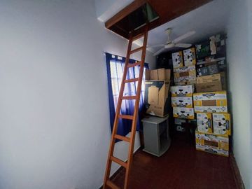 Departamento Tipo Casa en venta en Lanus Oeste