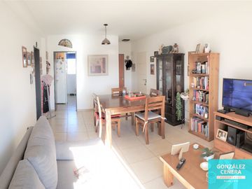 Departamento en venta de 2 dormitorios c/ cochera en Pedro Pico