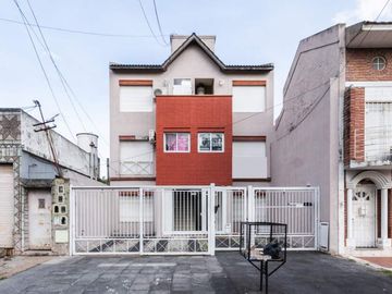 Duplex en venta en Lanus Oeste