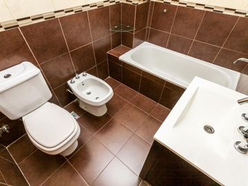 Duplex en venta en Lanus Oeste