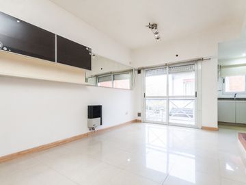 Departamento Tipo Casa en venta en Lanus Oeste