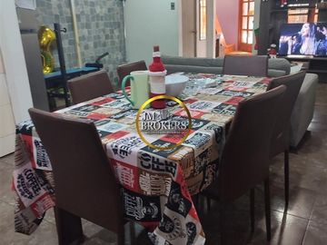 Casa en Venta en pasaje coronel mariano necochea 5571