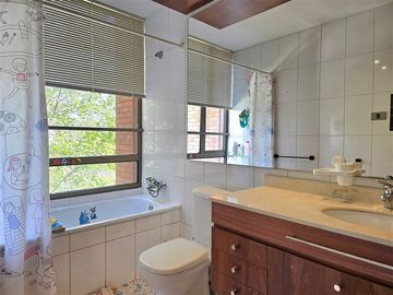 Departamento en Venta en La Reina Alta, Plaza La Reina, Nicanor Plaza, Valenzuela Puelma