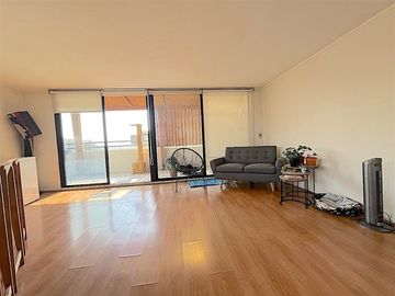 Departamento en Venta en Exequiel Fernandez 600-700