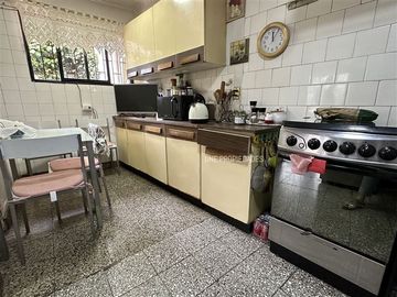 Casa en Venta en Cerca de Apumanque | Casa en Venta 4D3B | Las Condes | One Propiedades