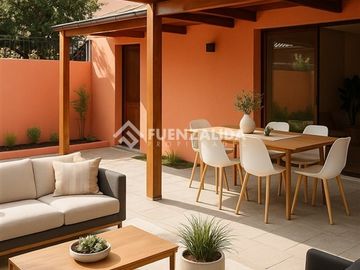Casa en Venta en Villa Santa Carolina