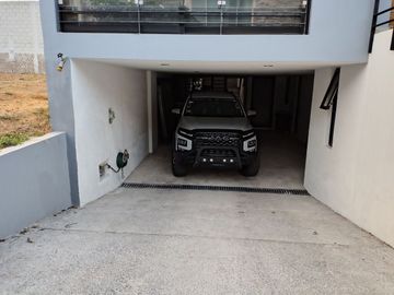 CASA EN VENTA EN VALLE IMPERIAL