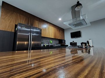 CASA EN VENTA EN VALLE IMPERIAL