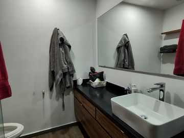 CASA EN VENTA EN VALLE IMPERIAL