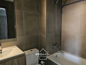 Departamento en Venta en Av. Las Condes/Cercano al Supermercado Lider.