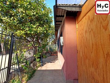 128terreno 2 hab 1 baño 2 est metro del sol