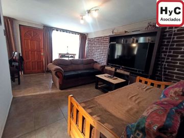 128terreno 2 hab 1 baño 2 est metro del sol