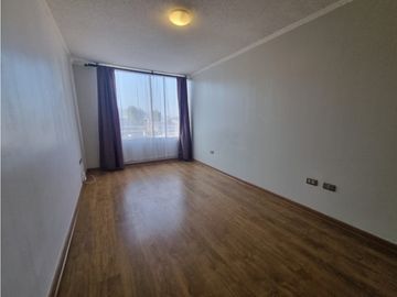 EN VENTA DPTO EN  OVIEDO CAVADA  2D 2B