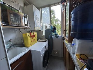EN VENTA dpto MACUL av. escuela agricola ESTILO MARIPOSA