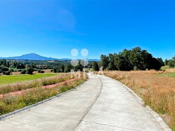 Parcela en Venta en A solo 4.3km de Puerto Varas. Tranquilidad y conectividad